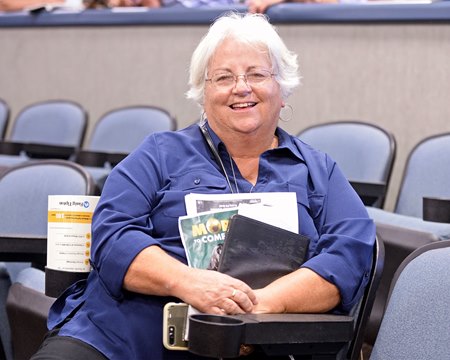 Cary Frommer at the Fasig-Tipton Midlantic Yearlings Sale 