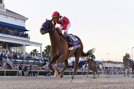 Mucho Gusto Returns From 10 Month Layoff In San Antonio Bloodhorse