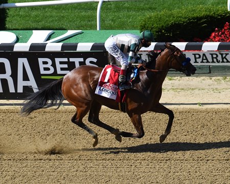 Gamine cruises to an 18 3/4-length victory in the Acorn Stakes at Belmont Park