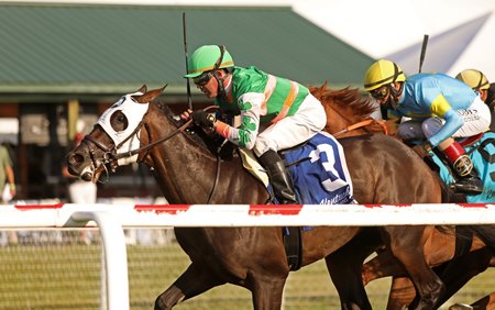 Barrister Tom wins the Juvenile Stakes at Kentucky Downs