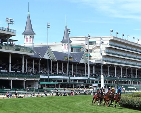 Churchill Downs Turfway Park Ready For Race Meets Bloodhorse