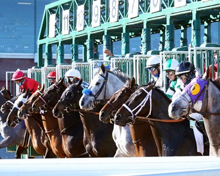 Racing at Oaklawn Park