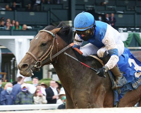 South Bend Beats Empty Tomb Mighty Heart At Keeneland Bloodhorse