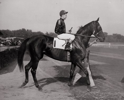 Busanda at Her Best in 1951 Suburban Score - BloodHorse