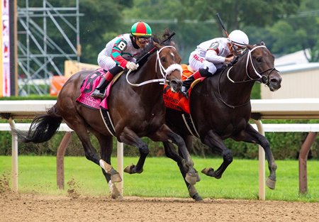 Yaupon (inside) turns back Firenze Fire to win the Forego Stakes at Saratoga Race Course