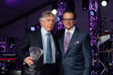 (L-R): Peter Blum with John Sikura at the Thoroughbred Owners and Breeders Association's national awards dinner at Hill 'n' Dale at Xalapa Farm