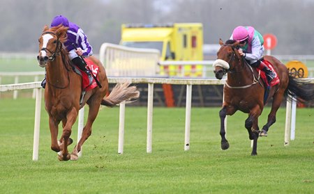 Toy breaks her maiden at York 