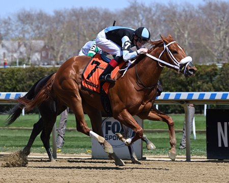 Galaxina gets by Starship Laoban to win the NYSSS Park Avenue at Aqueduct