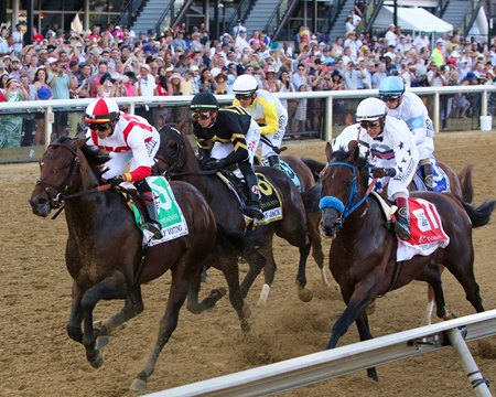 Early Voting leads en route to winning the 2022 Preakness Stakes at Pimlico Race Course