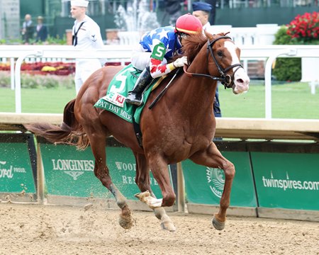 Jack Christopher captures the Pat Day Mile Stakes at Churchill Downs