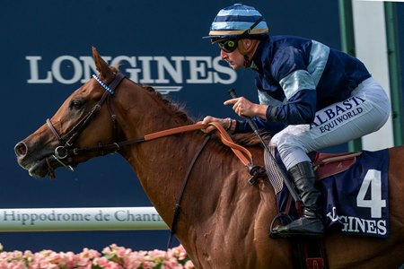 Simca Mille winning the 2022 Prix Du Lys Longines at Chantilly