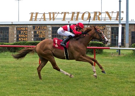 Two Emmys wins the Outbound Ike Stakes at Hawthorne Race Course