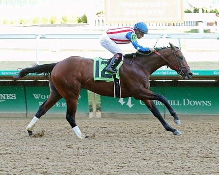 Arman scores in his debut at Churchill Downs