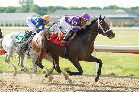 Tawny Port wins the Ohio Derby at JACK Thistledown