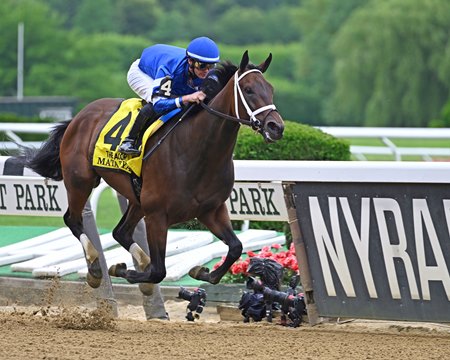 Matareya rolls in the 2022 Acorn Stakes at Belmont Park