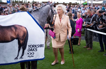Kirsten Rausing with her 2022 Prix de l'Arc de Triomphe heroine Alpinista after winning the 2022 Yorkshire Oaks at York