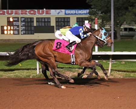 Sheriff Brown wins the Downs At Albuquerque Handicap at the Downs At Albuquerque 