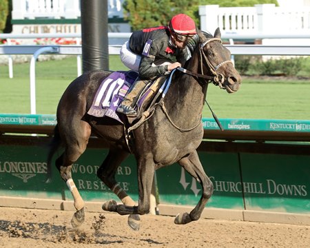 Fun and Feisty captures the Pocahontas Stakes at Churchill Downs