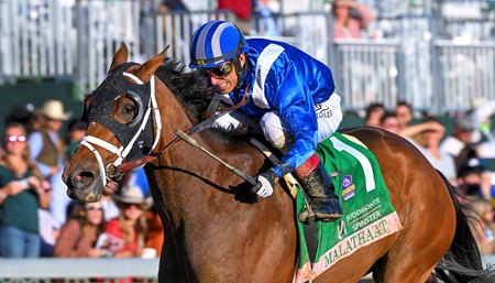 Malathaat wins the Spinster Stakes at Keeneland