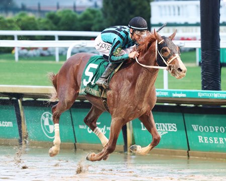Two Phil's captures the Street Sense Stakes at Churchill Downs