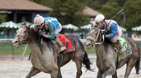 Deciding Vote (7) wins the Oct. 3 Salvatore DeBunda PTHA President's Cup at Parx Racing and becomes the overall MATCH Series champion