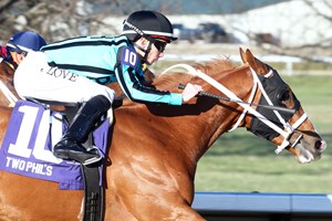 Two Phil's moves into the lead en route to victory in the Jeff Ruby Steaks at Turfway Park