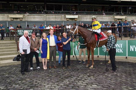 Veteran Red Knight Aims for More Success in Manhattan - Vimarsana News