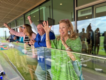 Medallion partners at the Curragh