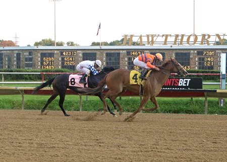 Racing at Hawthorne Race Course