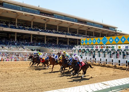 Racing during typically sunny weather conditions at Del Mar