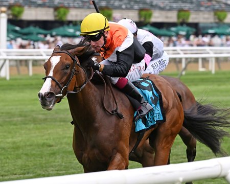 Aspen Grove wins the Belmont Oaks Invitational Stakes at Belmont Park