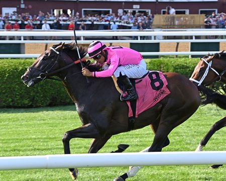 Casa Creed wins the Kelso Stakes at Saratoga Race Course