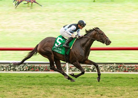 Anisette wins the 2023 Del Mar Oaks at Del Mar