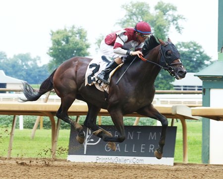 Stage Raider wins the 2023 R.A. Cowboy Jones Stakes at Ellis Park