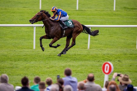 Henry Longfellow wins the 2023 National Stakes at the Curragh