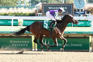 Stronghold breaks his maiden at Churchill Downs