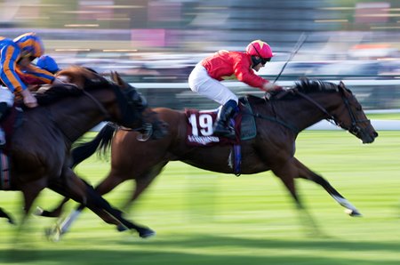 Highfield Princess wins the 2023 Prix de l'Abbaye at Longchamp
