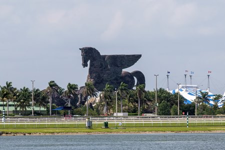 Pegasus statue at Gulfstream Park