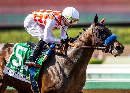 Mr Fisk posts a clear victory in the Hollywood Gold Cup