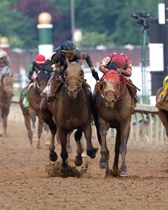 Sierra Leone (outside) and Forever Young in final yards of 2024 Kentucky Derby 