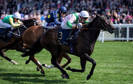 Khaadem wins the 2024 Queen Elizabeth II Jubilee Stakes at Ascot Racecourse