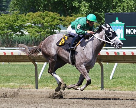 Aguas de Cristal breaks her maiden at Monmouth Park to become the first winner for sire Volatile