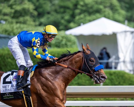 National Treasure wins the Metropolitan Handicap at Saratoga Race Course