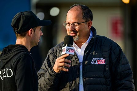 Carlos Morales, Director of Agentes 305