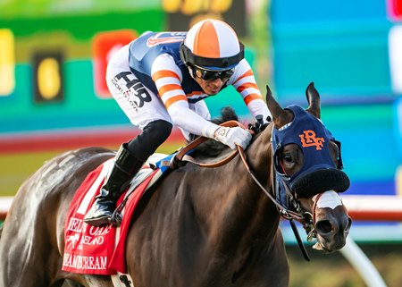 Iscreamuscream wins the 2024 Del Mar Oaks at Del Mar