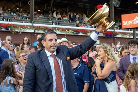 Repole Stable Buys Four Fillies and Mares in Japan