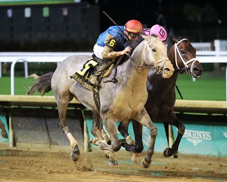 Hit Show (outside) defeats Cooke Creek in the 2024 Lukas Classic Stakes at Churchill Downs