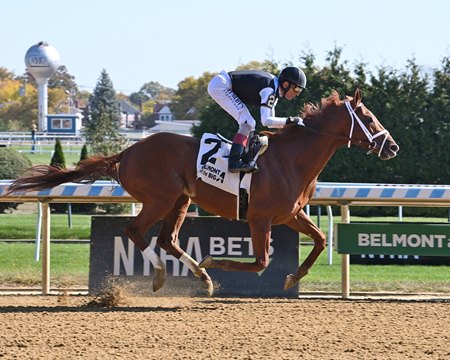 Locked romps in an allowance optional claimer at Aqueduct Racetrack