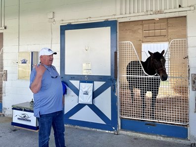 Trainer Ken McPeek will outfit his 2-year-olds of 2025 with biometric sensors to help study equine health and the early detection of musculoskeletal injuries