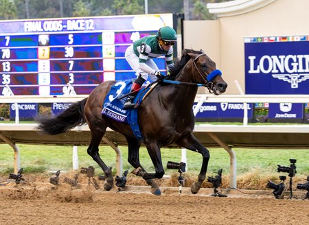 Full Serrano wins the 2024 Breeders' Cup Dirt Mile at Del Mar
